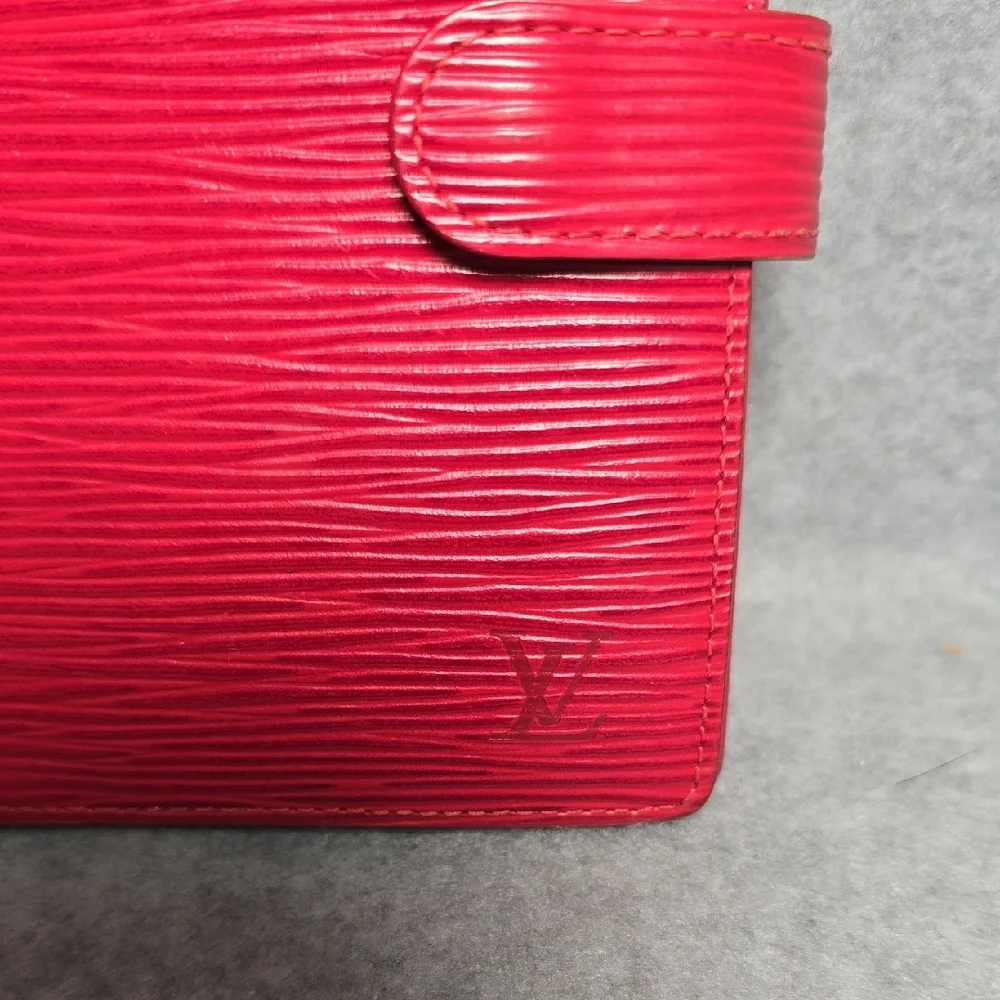 Louis Vuitton Vibrant Red Epi Leather Wallet